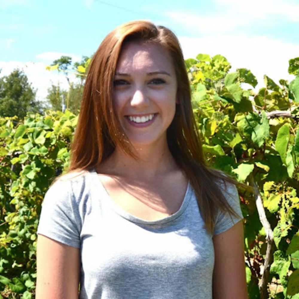 Meet your Posher, Jenn